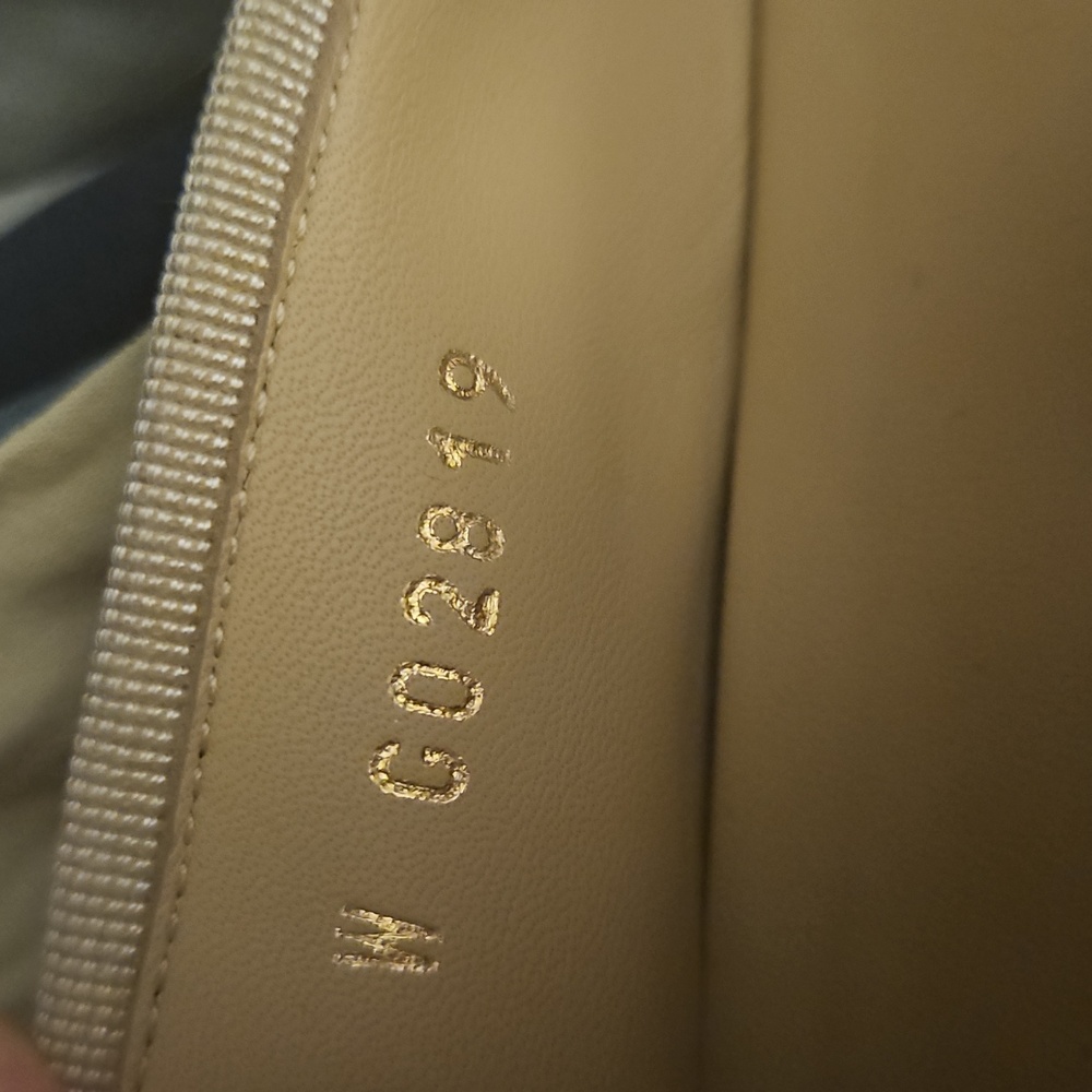 CHANEL Beige and Black Leather Flats - Picture 7 of 7